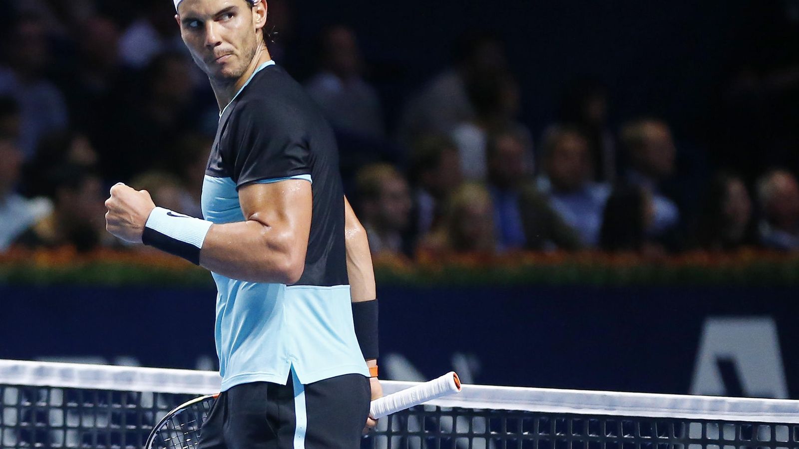 Foto: Rafa Nadal en la pasada final de Basilea ante Federer (Reuters)