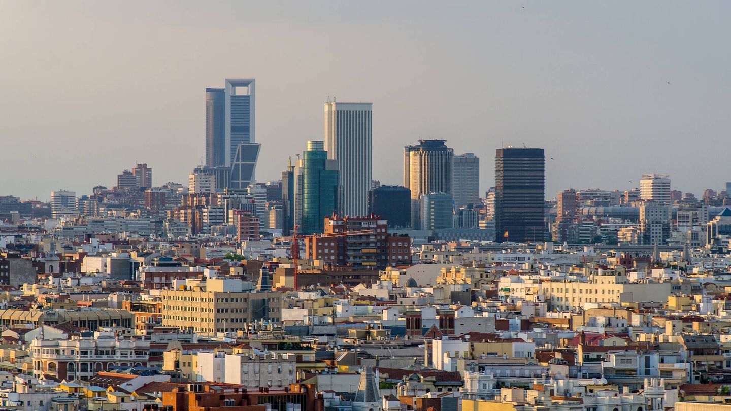 Madrid, con su distrito financiero al fondo. (iStock)