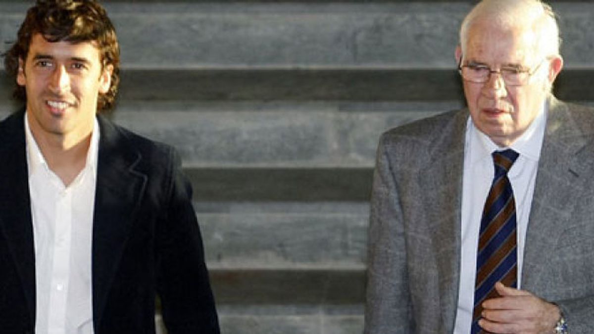 Luis Aragonés: "Del Bosque lo está haciendo bien"