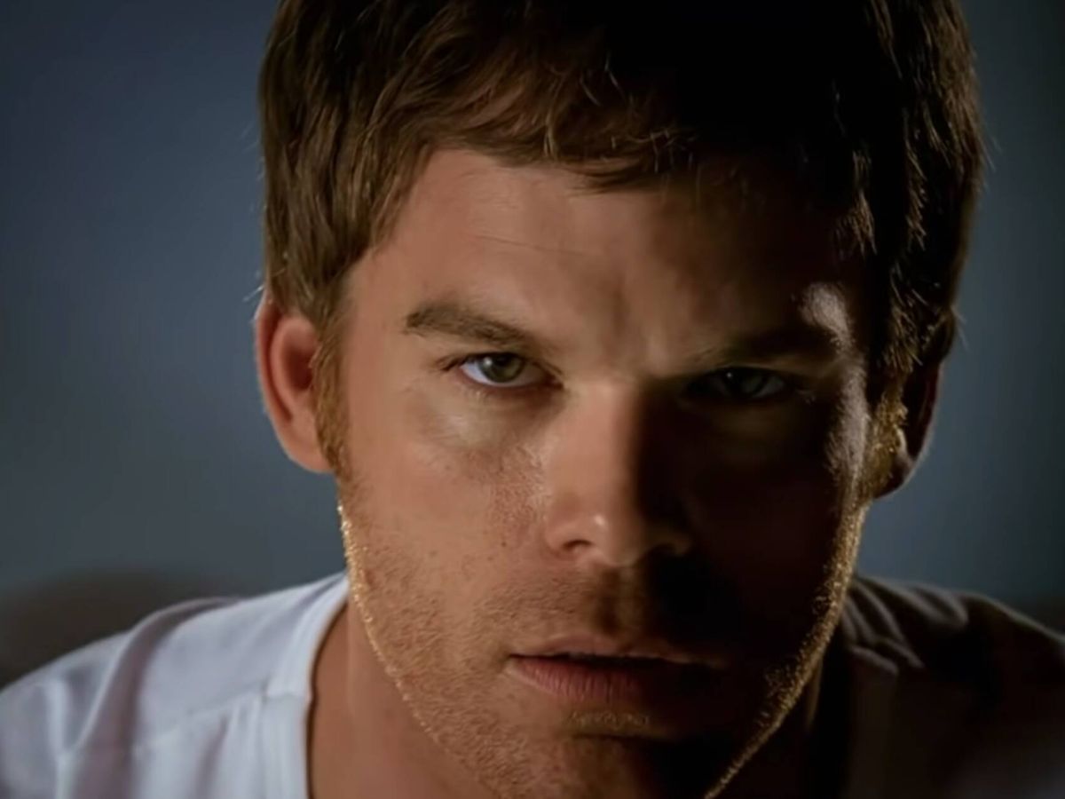 Foto: Michael C. Hall en una imagen de los títulos de crédito iniciales de la serie 'Dexter'. (Showtime)