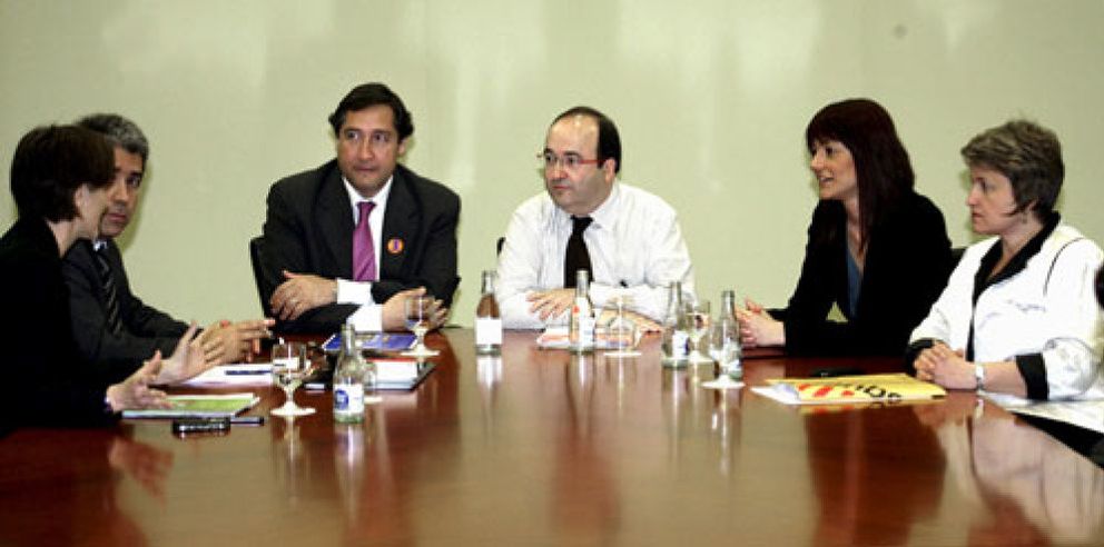 Foto: CiU y PSC llegan a un principio de acuerdo para presentar en Madrid la reforma del TC
