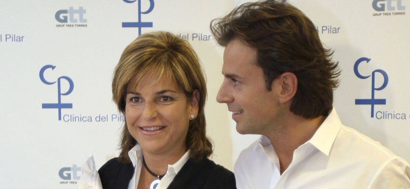  Arantxa y Josep, en 2009 tras ser padres. (EFE)