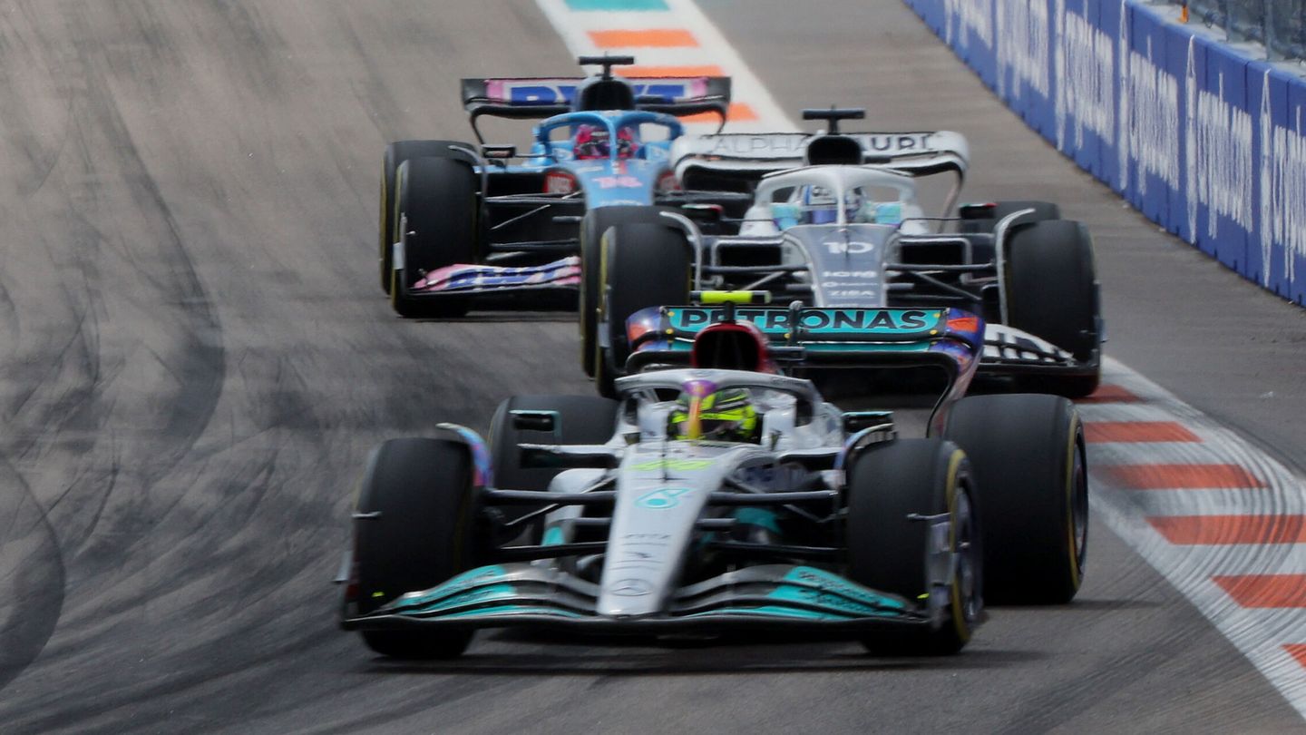 Alonso podría haber peleado con Hamilton. (Reuters/Brian Snyder)