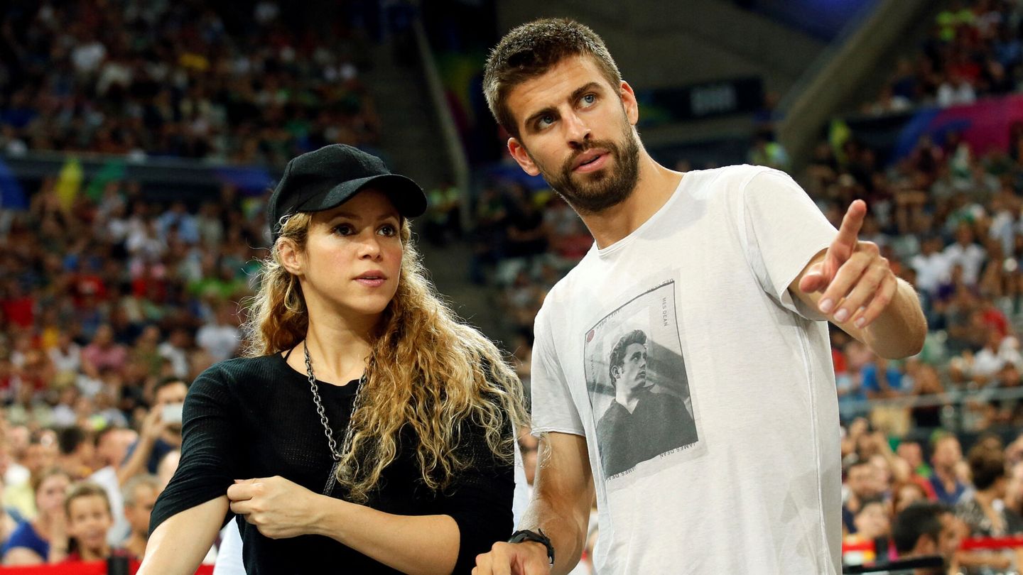 Shakira y Piqué, en una imagen de archivo de 2014. (Reuters)