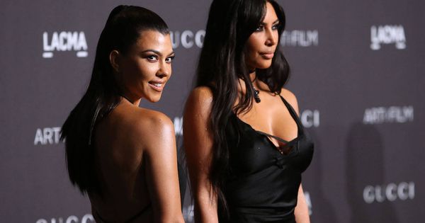 Foto: Kourtney Kardashian y Kim Kardashian (Getty)