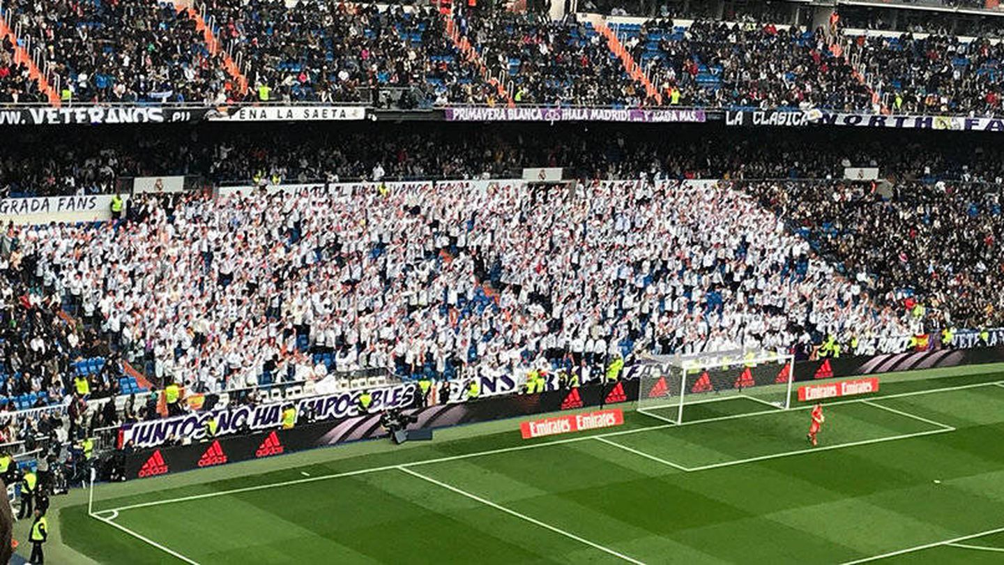 Imagen de la Grada Fans del Bernabéu durante un partido del Real Madrid.,