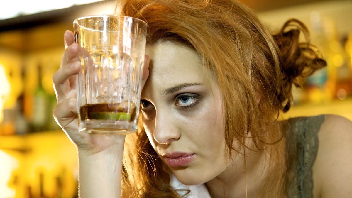 La clave para beber todo lo que quieras sin notar los efectos del alcohol