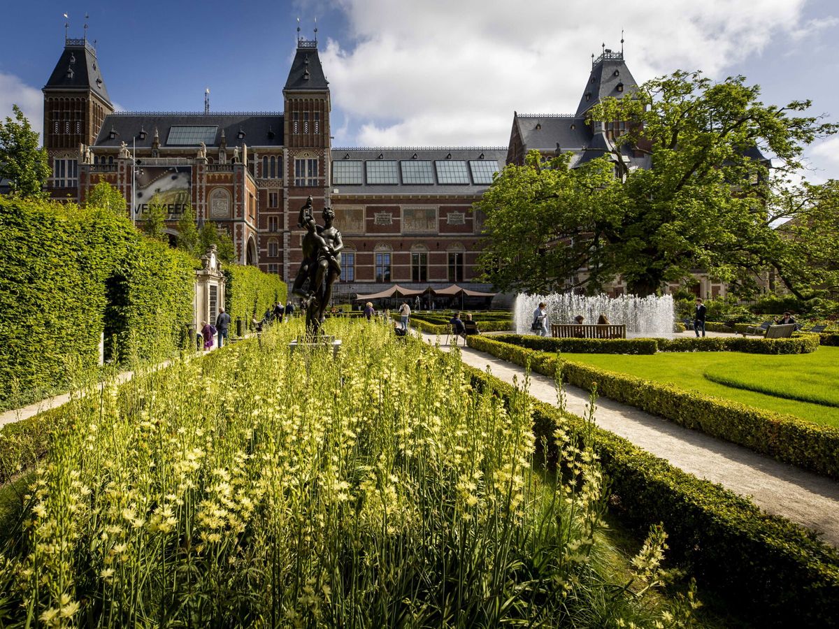 Foto: Vista del Rijksmuseum en Ámsterdam. (EFE/Koen van Weel)
