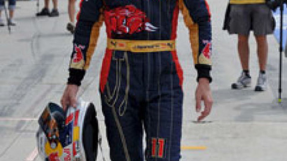 Alguersuari, confirmado como piloto de Toro Rosso