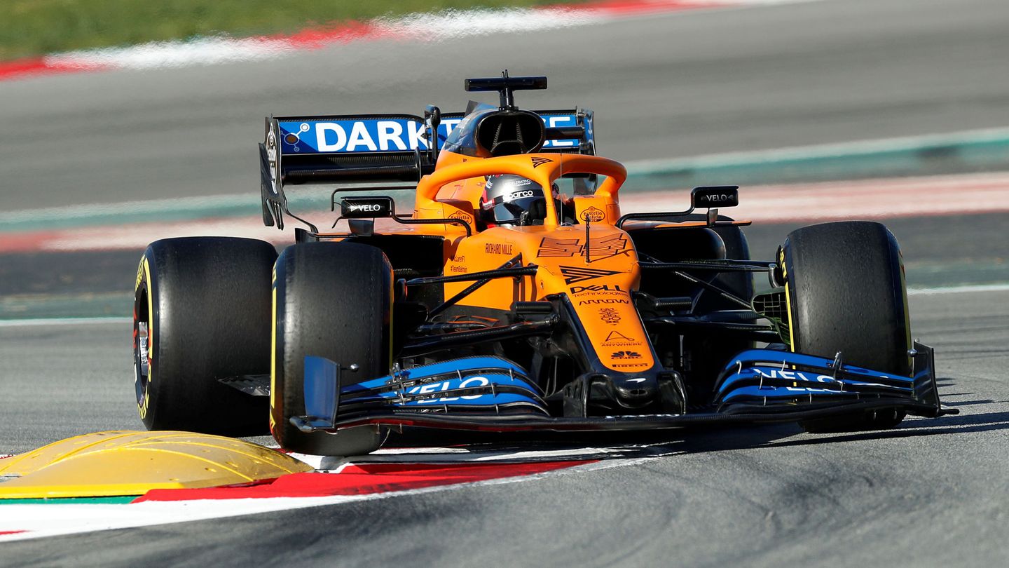 Carlos Sainz, con McLaren durante la pretemporada. (EFE)