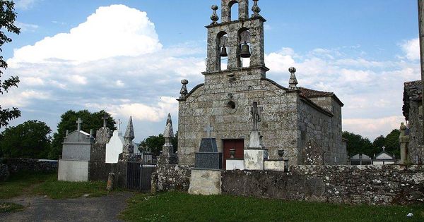 Foto: Iglesia parroquial de Vilapoupre, aldea lucense en la que no hay banda ancha.