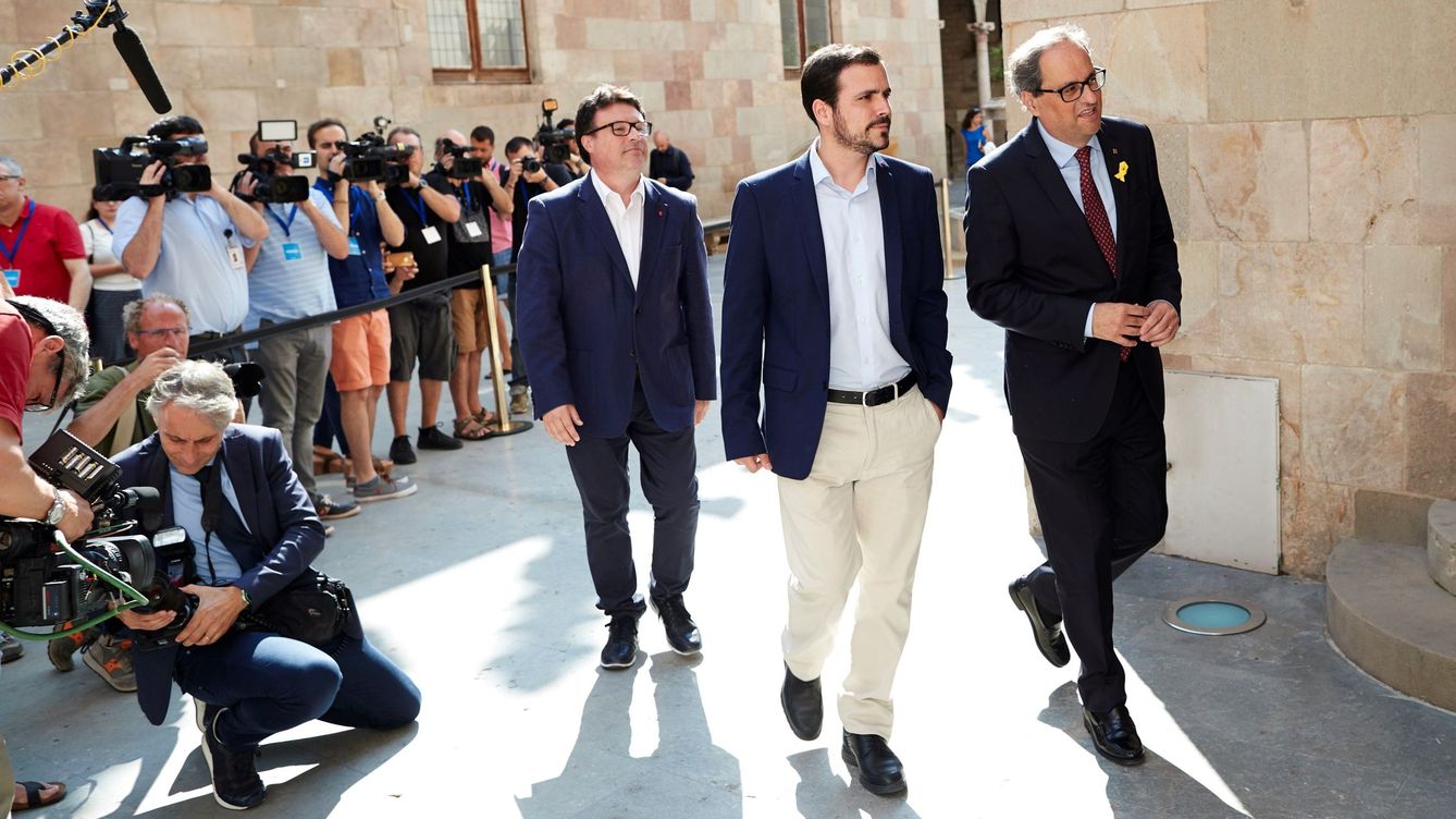 Garzón ofrece a Torra una república federal para encajar Cataluña dentro de España 