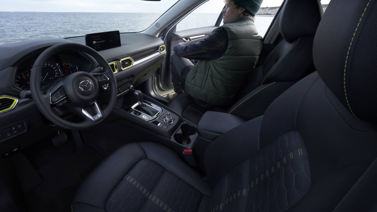 En la versión Newground la parrilla delantera ofrece detalles en verde lima. Un color que también está presente en el interior del vehículo. (Foto: cortesía)