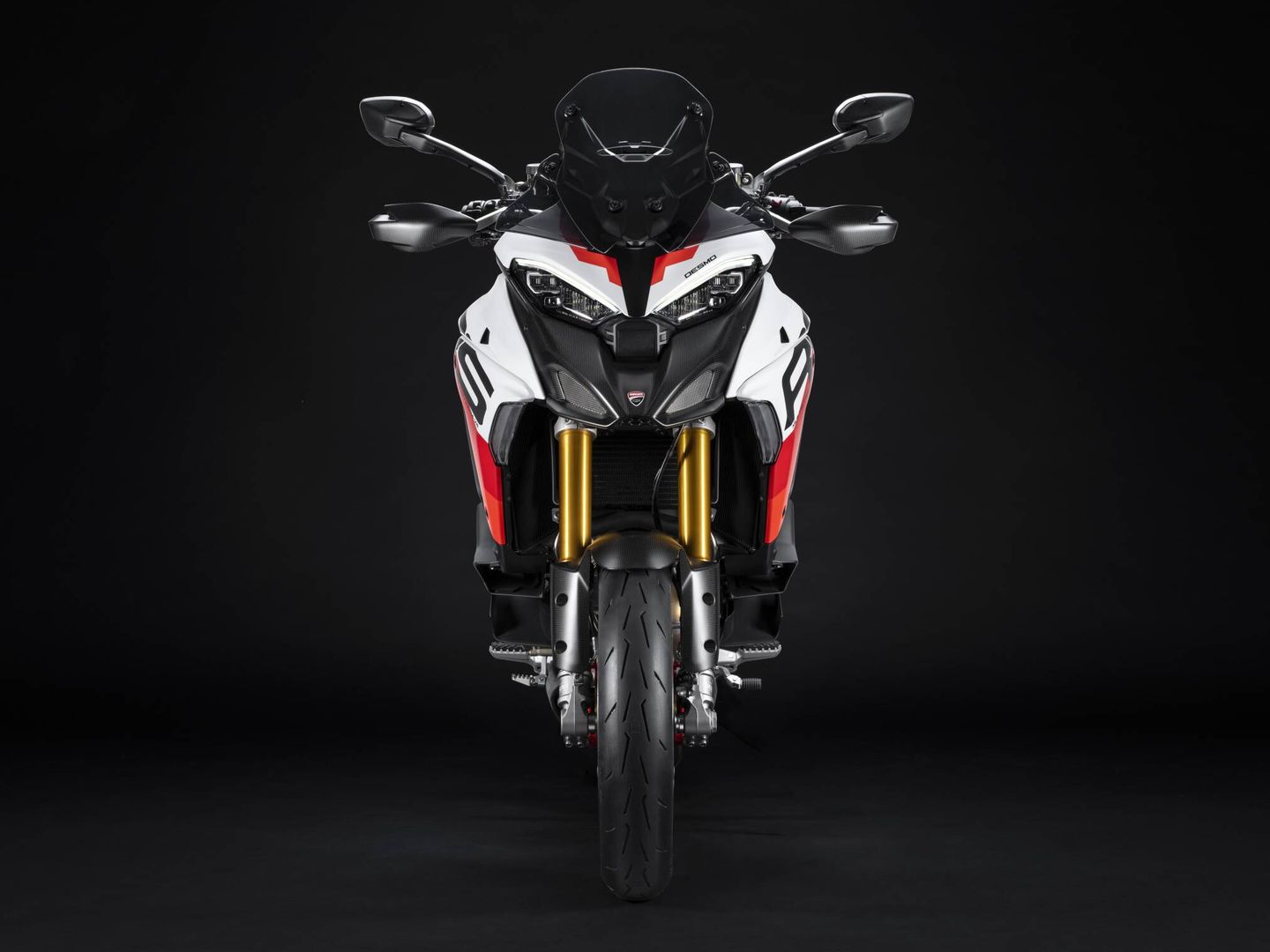 Ducati ha introducido numerosos elementos que aligeran el peso de su Multistrada V4 RS.