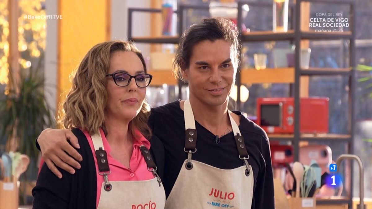 Rocío Carrasco o Julio José Iglesias: uno de los dos es el concursante expulsado de 'Bake Off'