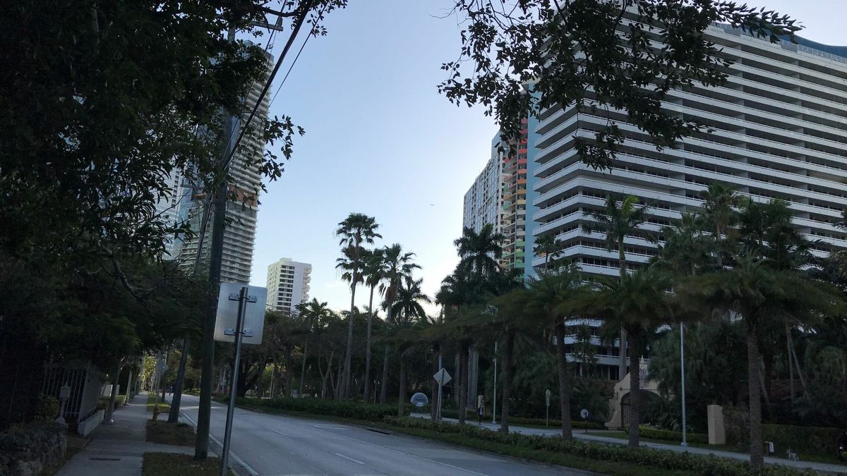 Residentes obligados a evacuar edificio de Miami (EEUU) por "inseguro"