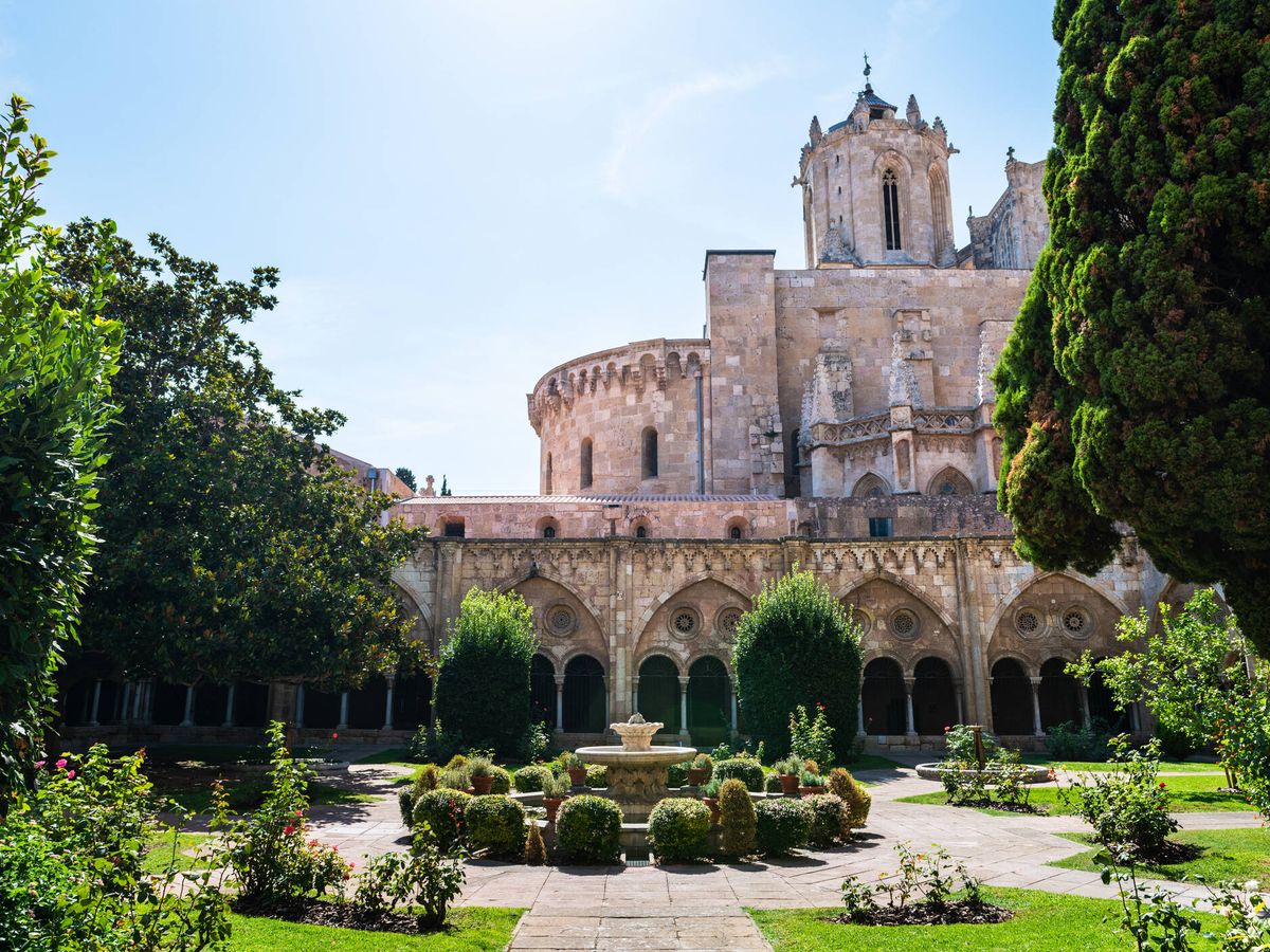 Foto: Claustro de la Catedral de Tarragona (Fuente: iStock)