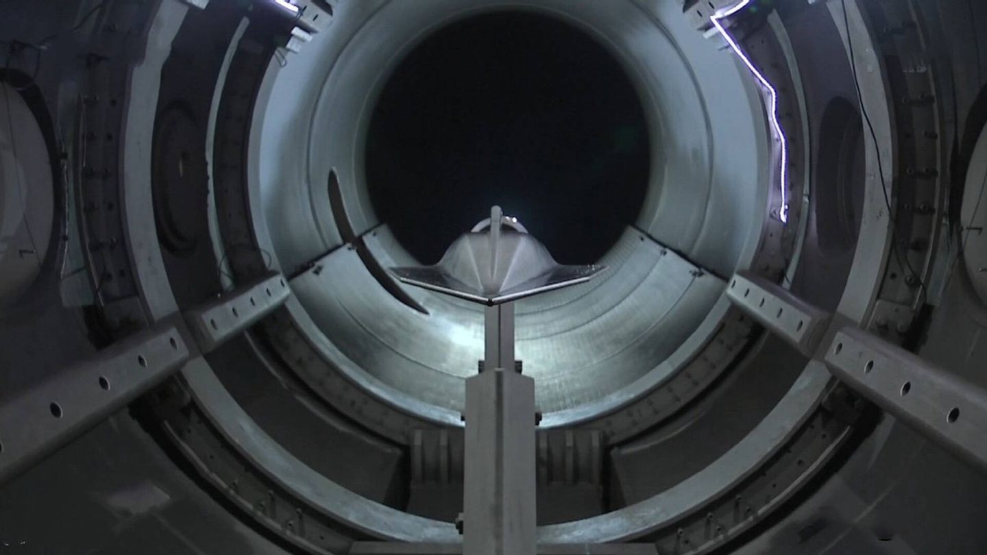 Uno de los túneles de viento hipersónicos chinos, el JF12.