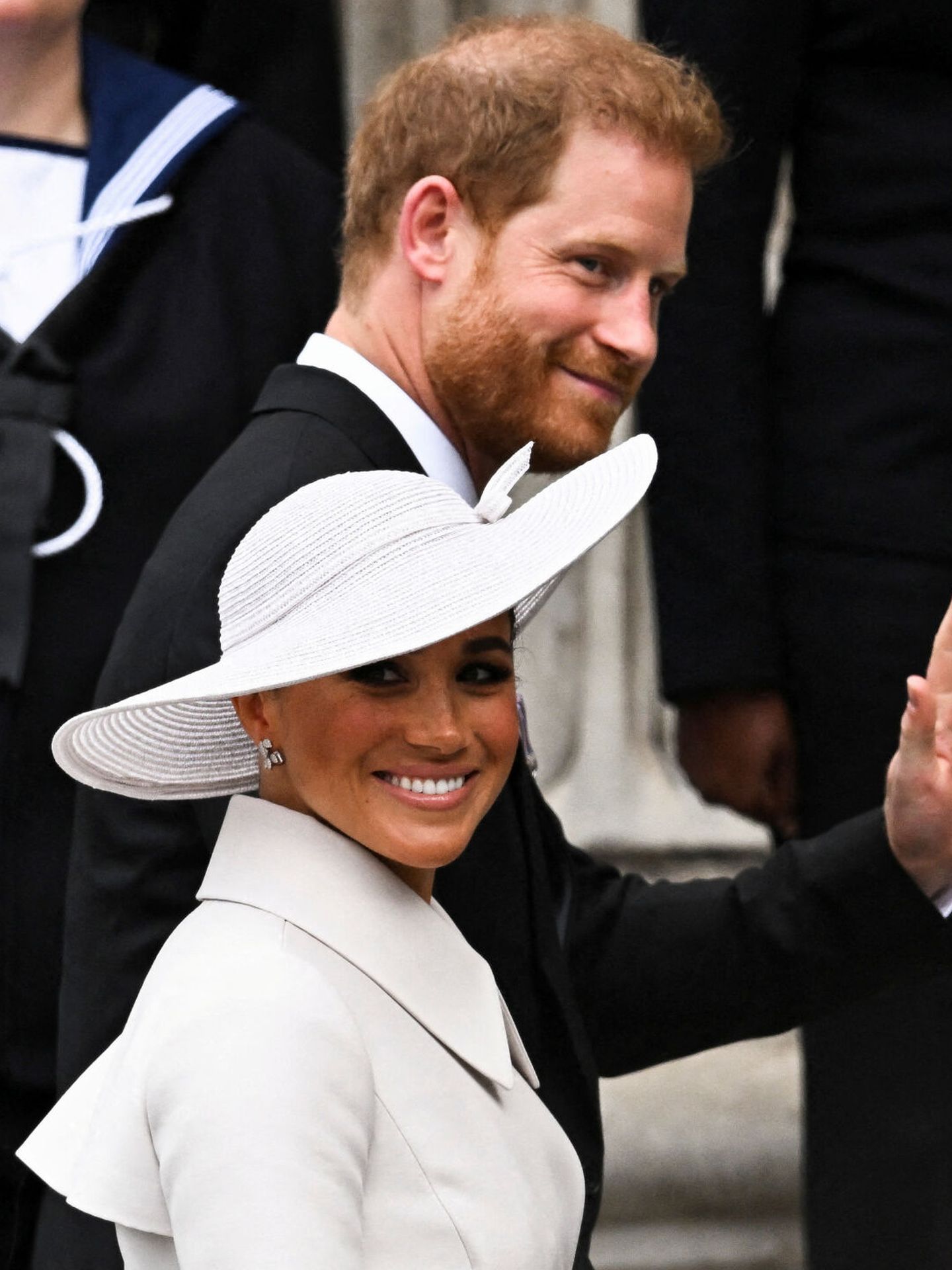 Los duques de Sussex, en la celebración del jubileo de la reina Isabel II.  (Reuters/Dylan Martinez)