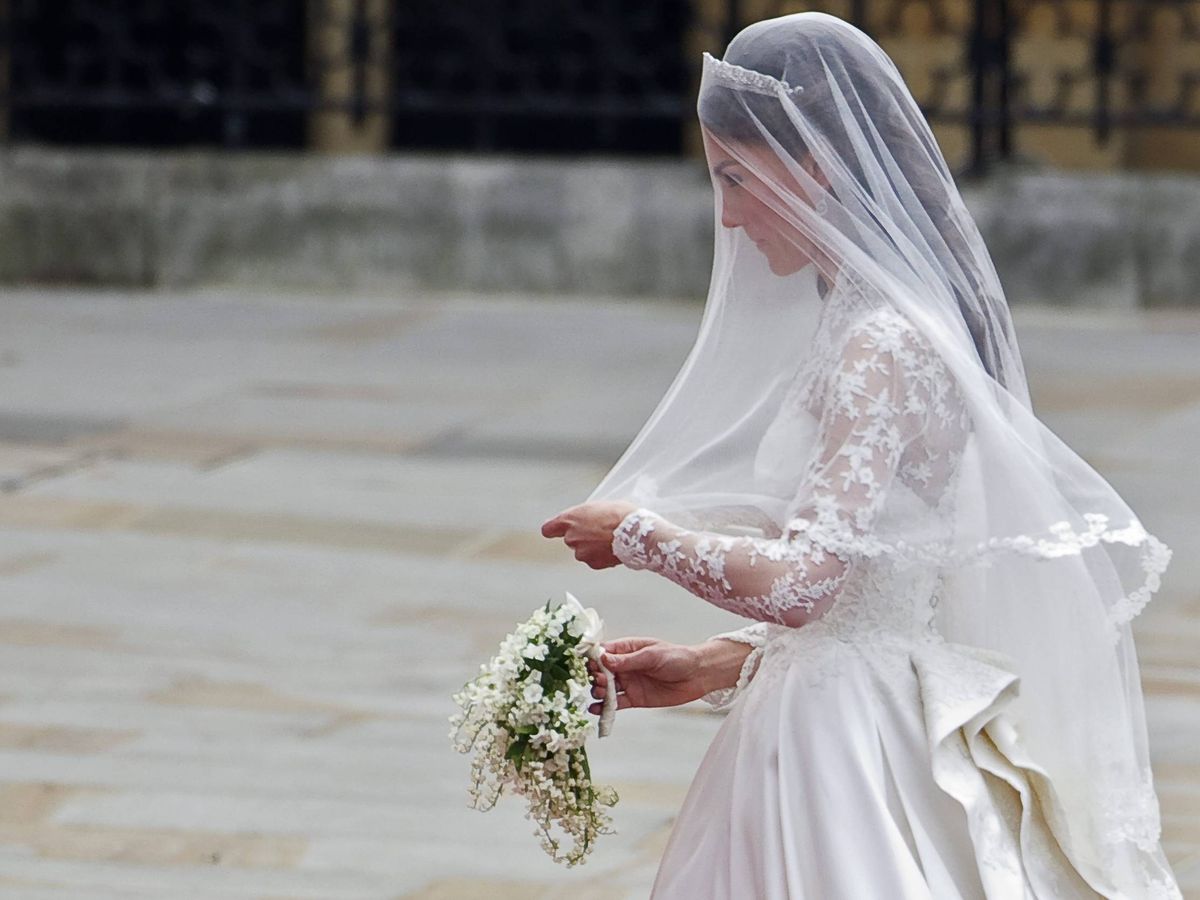 Foto: Kate Middleton, el día de su boda con el príncipe Guillermo el 29 de abril de 2011. (EFE/Ian Langsdon)
