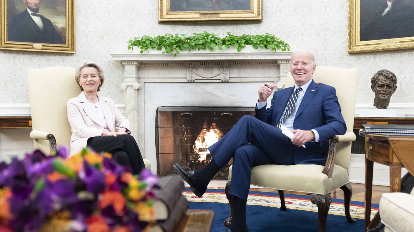 Foto: Ursula von der Leyen con Joe Biden, en Washington. (EFE)