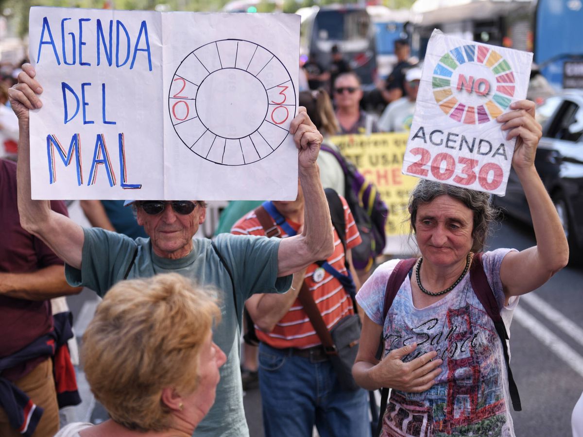 Foto: Manifestación en Madrid contra la Agenda 2030 el año pasado. (Europa Press/Fernando Sánchez)