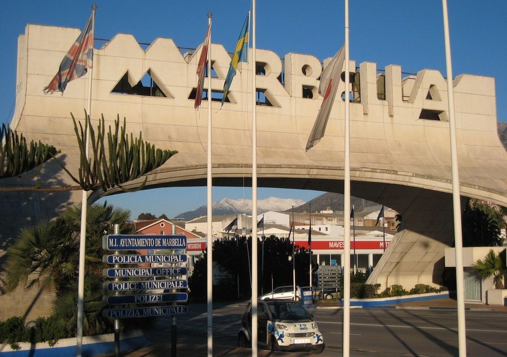 Foto: Imagen del arco de Marbella (EFE)