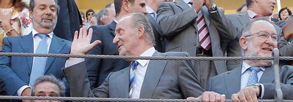 Foto: Don Juan Carlos no abdica, ¡larga vida al Rey!