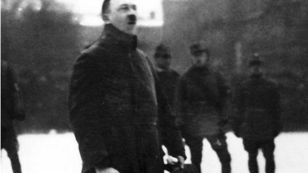 De Adolf a Hitler: por qué es falsa la teoría sobre cómo se convirtió en un fanático nazi