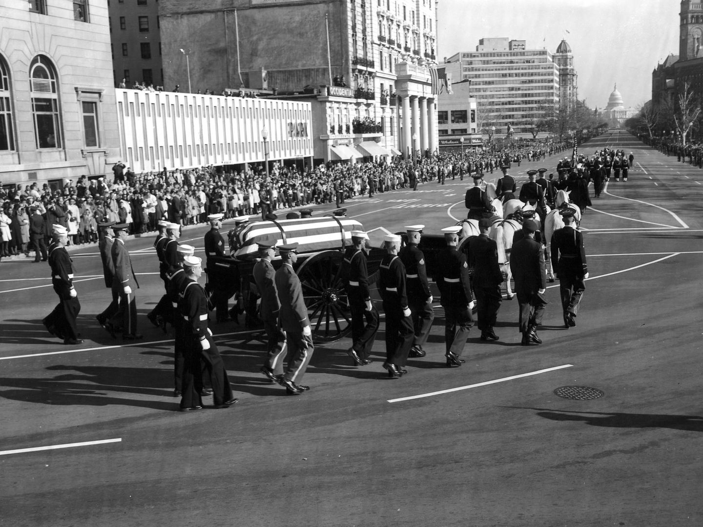 Funeral del presidente Kennedy en Washington. (Reuters)