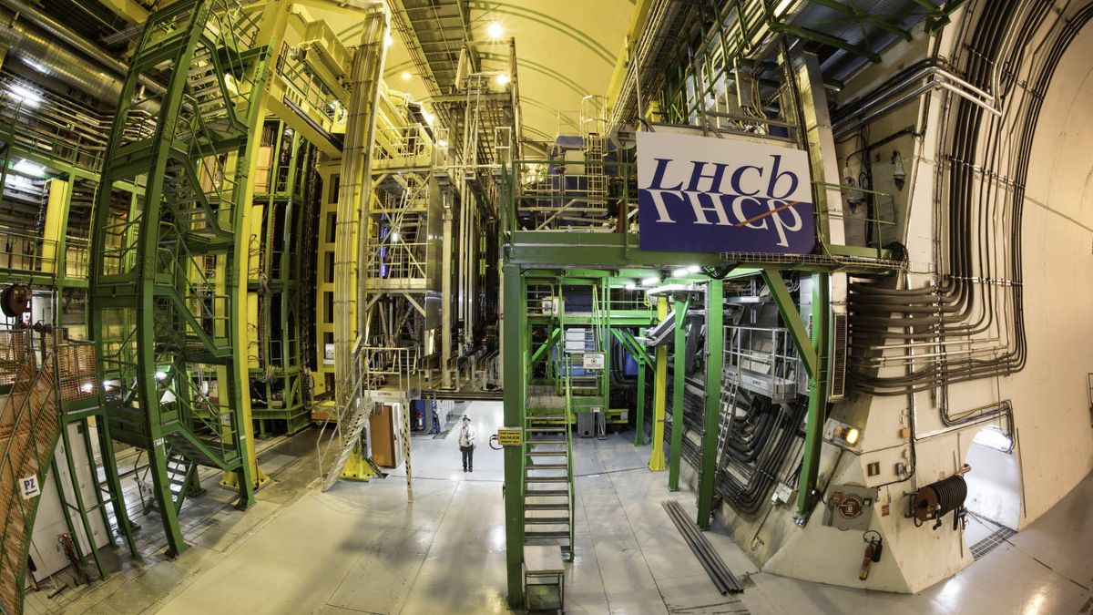 Resultados inesperados en el CERN apuntan a la existencia de una nueva partícula