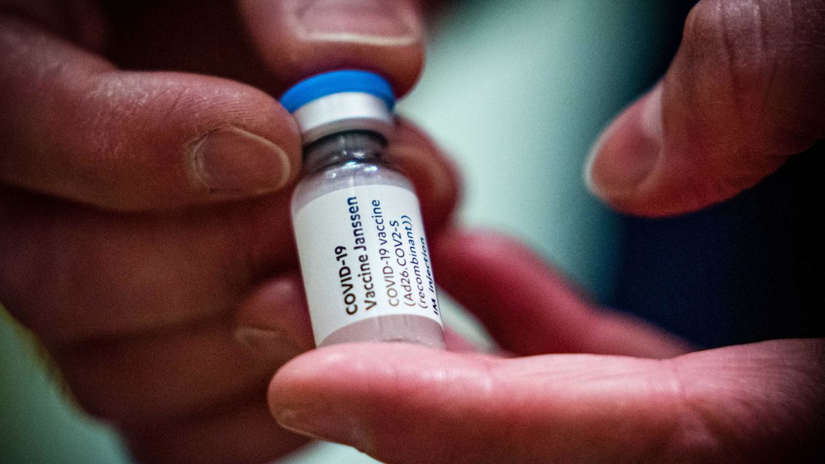La EMA avala la vacuna de Janssen y califica de "muy excepcionales" los casos de trombos