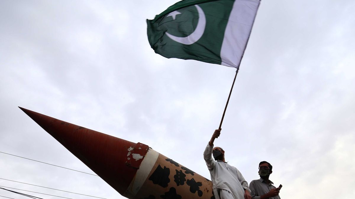 La India y Pakistán no rebajan el el conflicto pese al ofrecimiento del piloto capturado
