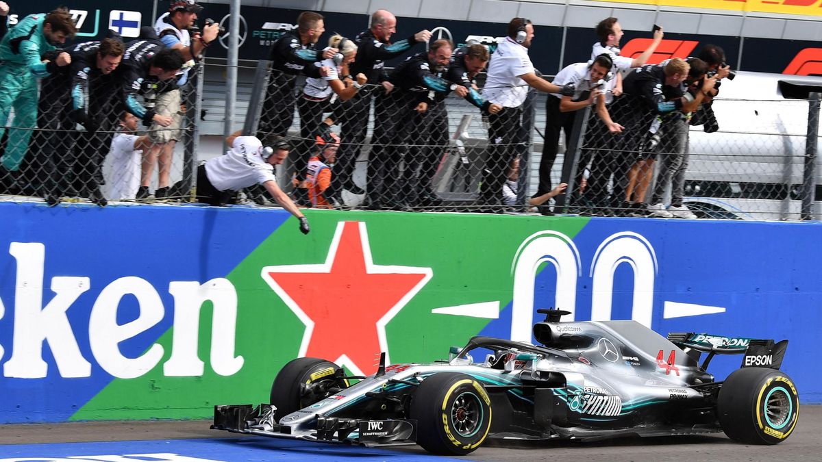La humillación de Hamilton y Mercedes a Ferrari: "Para que lo vean nuestros amigos"