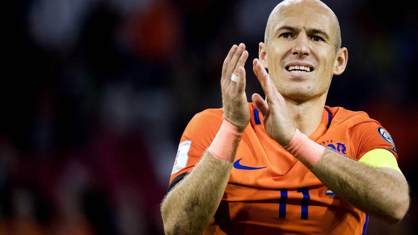 Robben, después de que Holanda quedara eliminada del Mundial de Rusia. (EFE)
