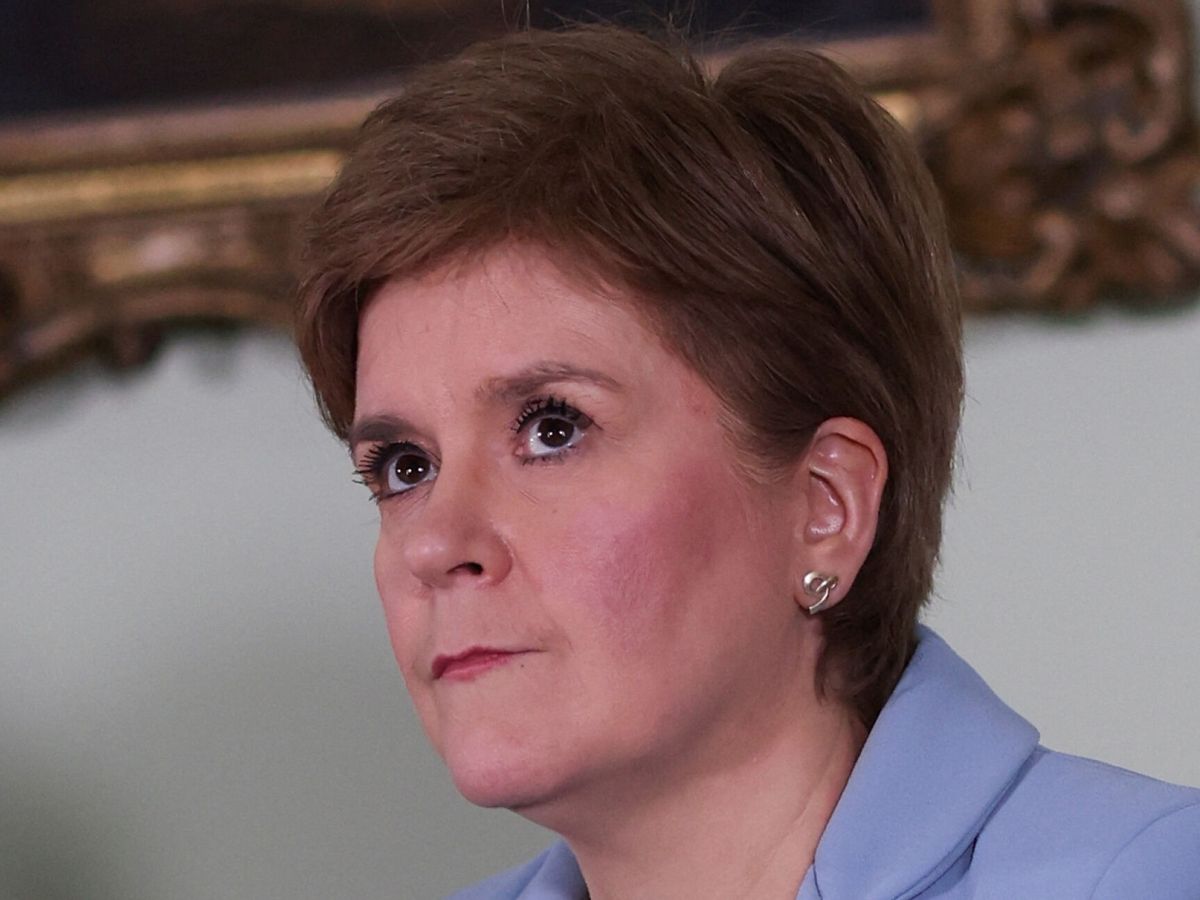 Foto: La ministra principal de Escocia, Nicola Sturgeon. (Reuters/Pool/Russell Cheyne)