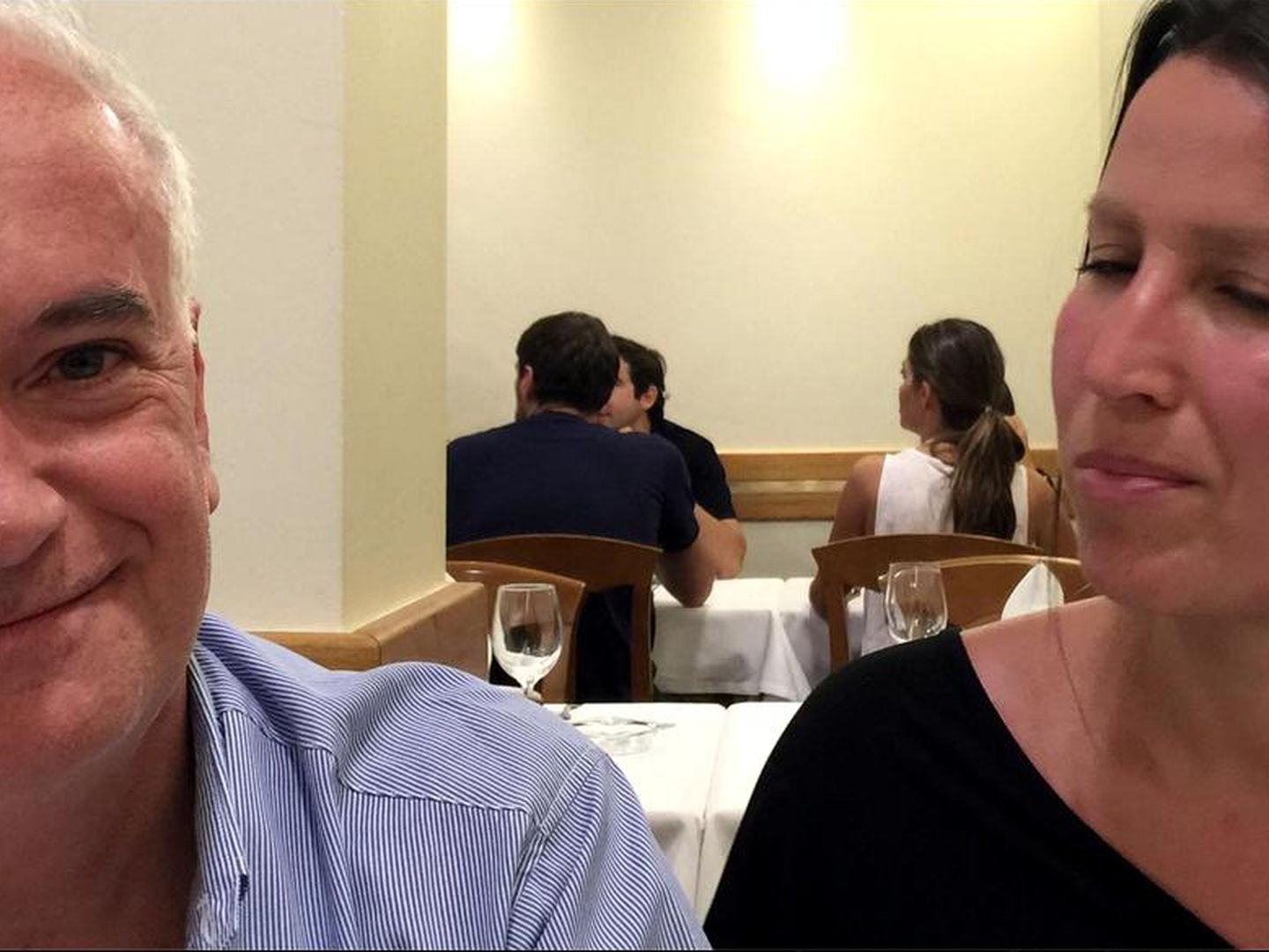 Iker y Sara en un restaurante de Oporto, captados por el concejal de Cultura luso (Facebook)