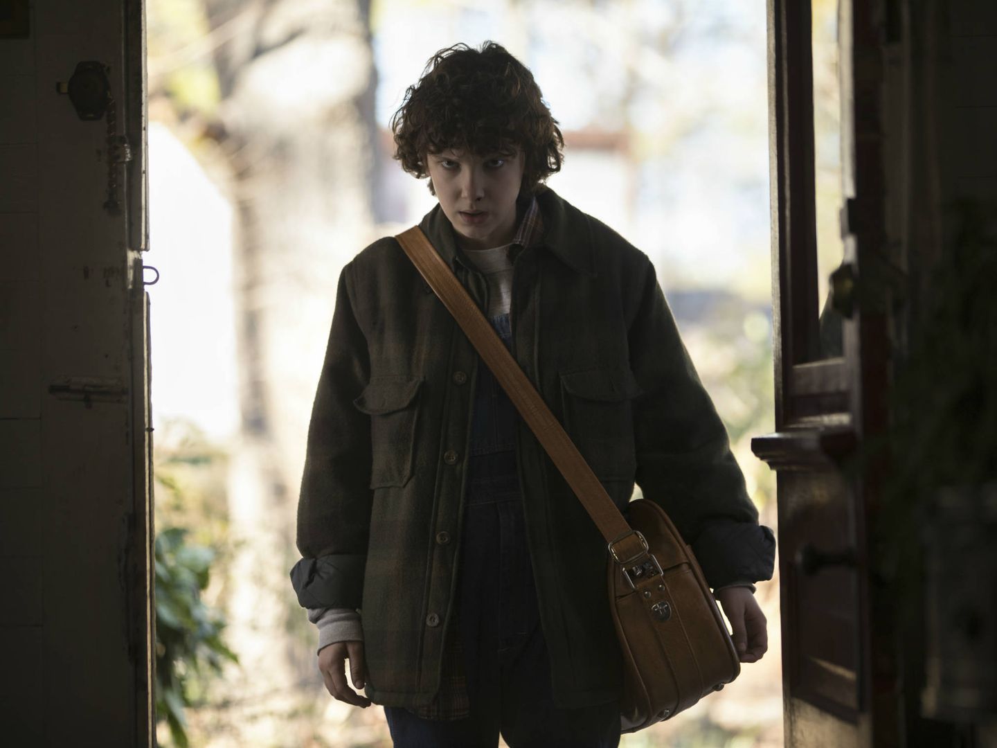 Eleven explora su raíces en la segunda temporada de 'Stranger Things'.