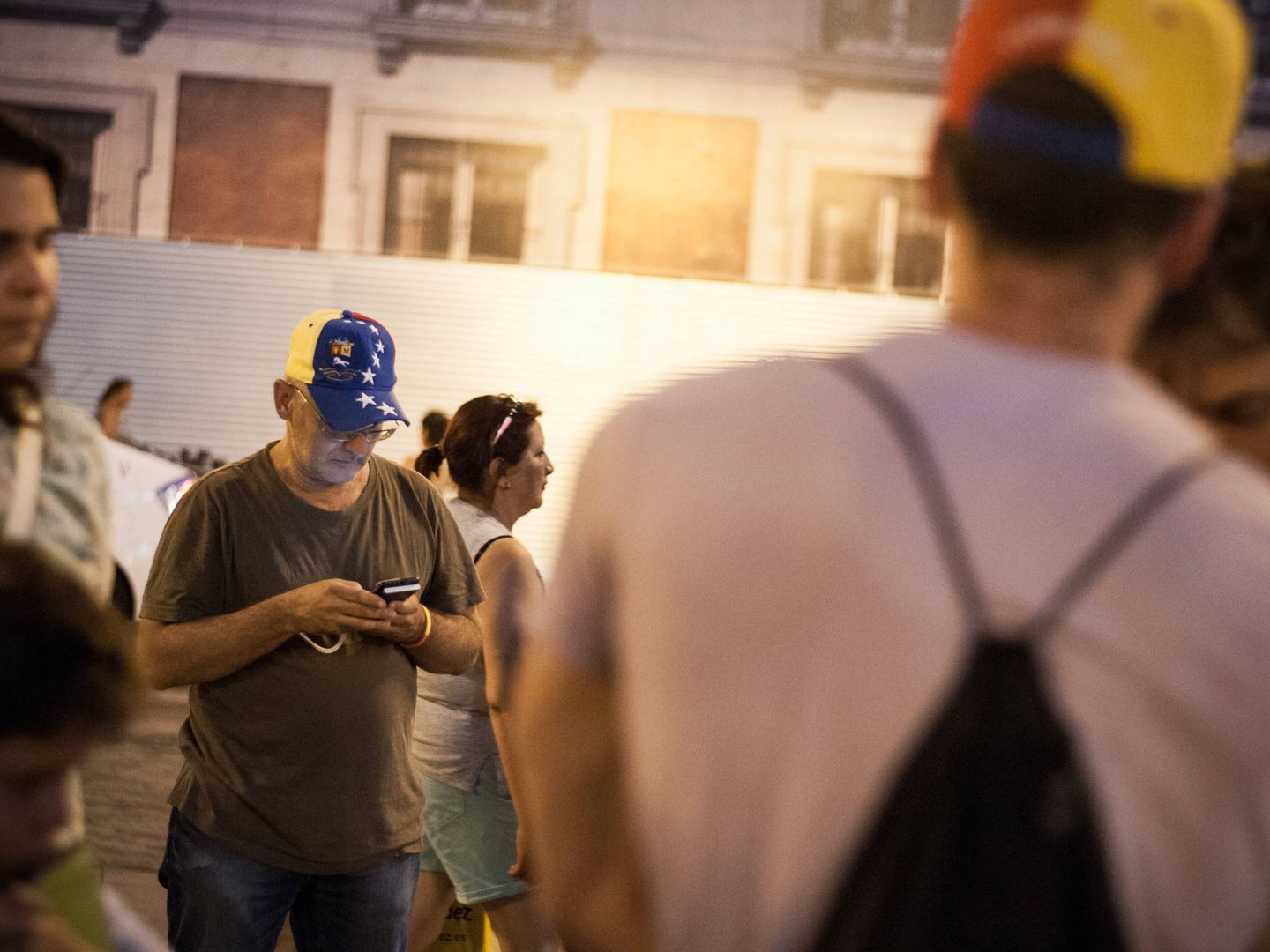 Concentración de antichavistas en las calles de Madrid. (C. C.)