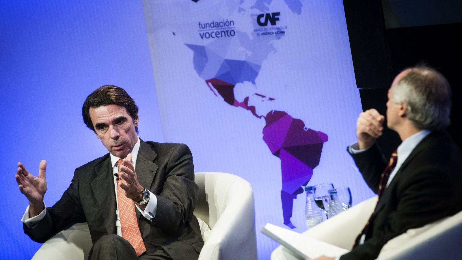 Foto: El expresidente del Gobierno José María Aznar durante su última participación en una charla coloquio. (Efe)