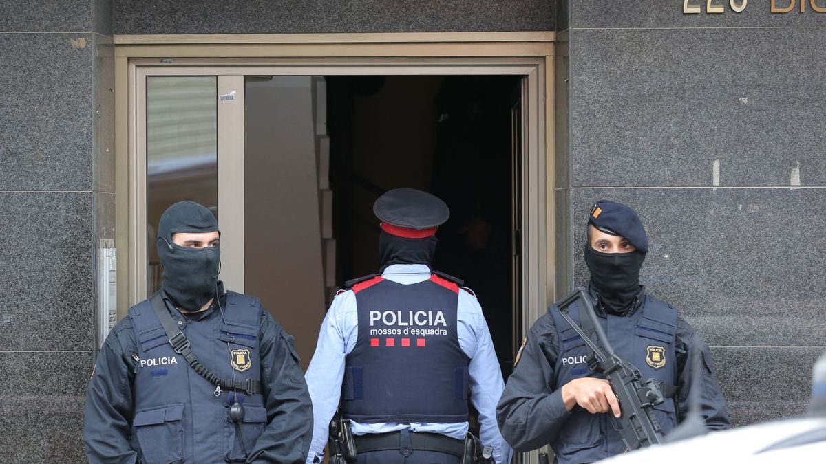 Catorce detenidos en España en una operación contra la camorra italiana 