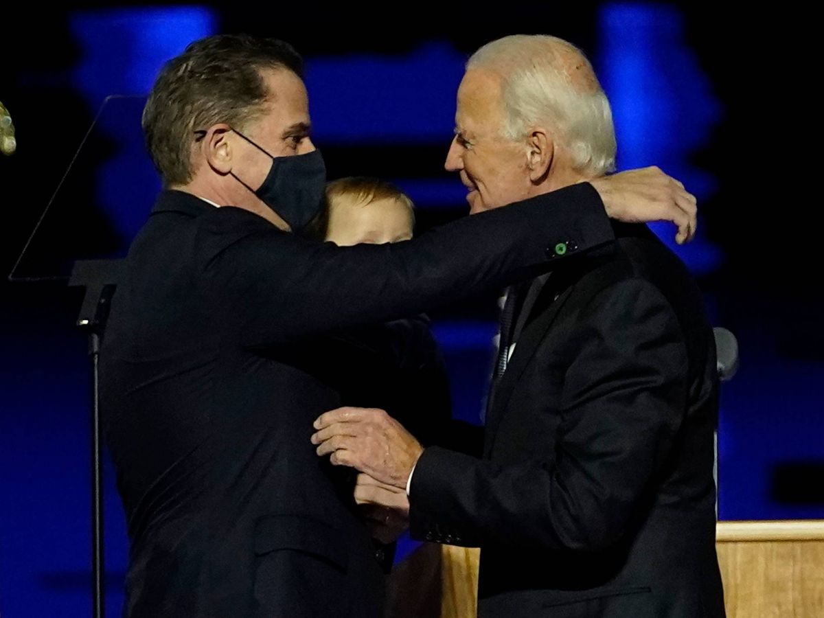 Foto:  Hunter Biden, junto a su padre, el presidente Joe Biden. (Getty)