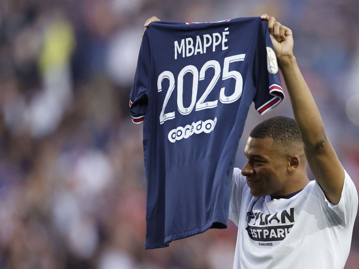 Foto: Mbappé muestra su satisfacción. (Reuters/Christian Hartmann)