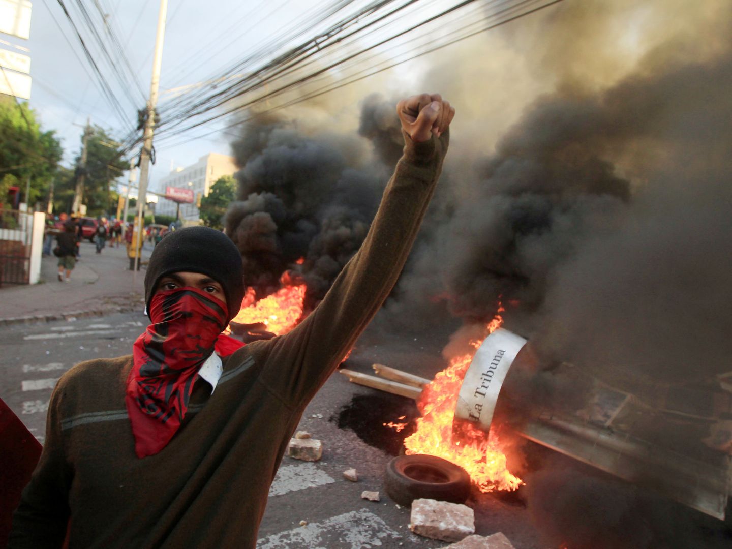 [Pinche aquí para ver las imágenes de la crisis en Honduras]