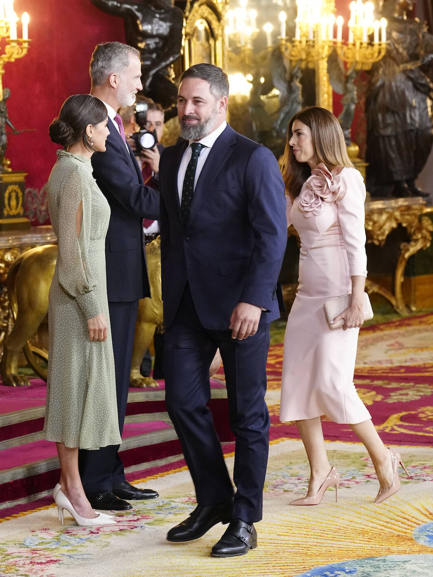 Santiago Abascal y Lidia Bedman, en la recepción en el Palacio Real. (LP)
