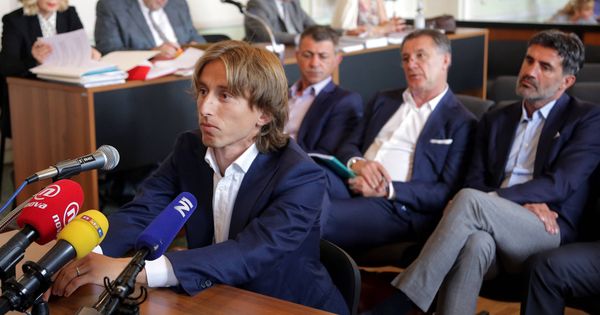 Foto: Modric, durante su declaración. (AFP)