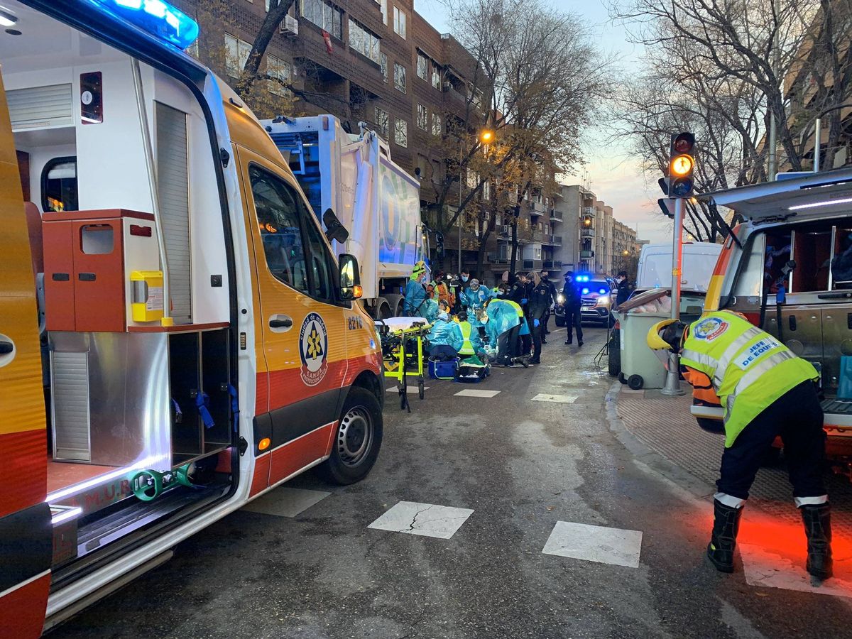 Foto: Punto en de la calle Vitalaza donde se ha producido el atropello. Foto: Emergencias Madrid