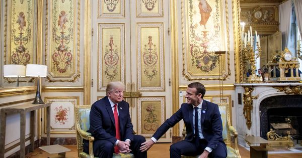 Foto: Donald Trump y Emmanuel Macron en el Palacio del Eliseo. (Reuters)