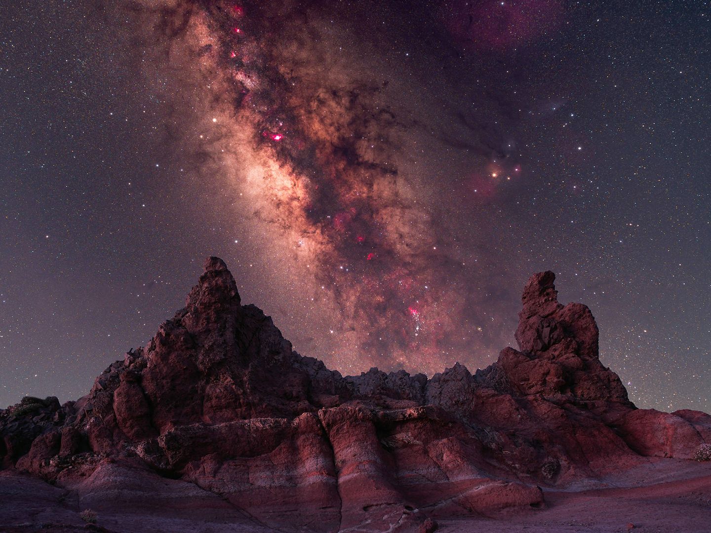 Vía Láctea sobre el Parque Nacional del Teide. (Foto: Mehmet Ergün)