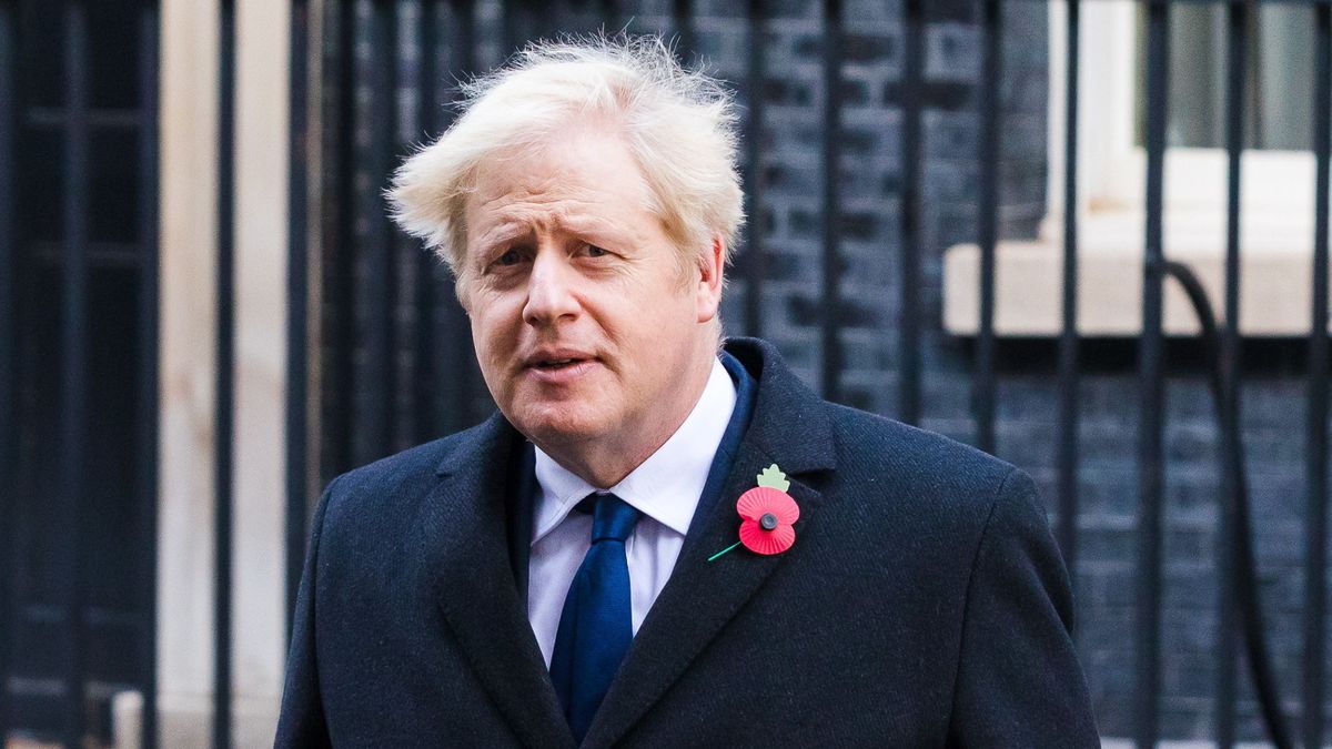 Boris Johnson, en el centro de las críticas al calificar de "desastre" la autonomía escocesa